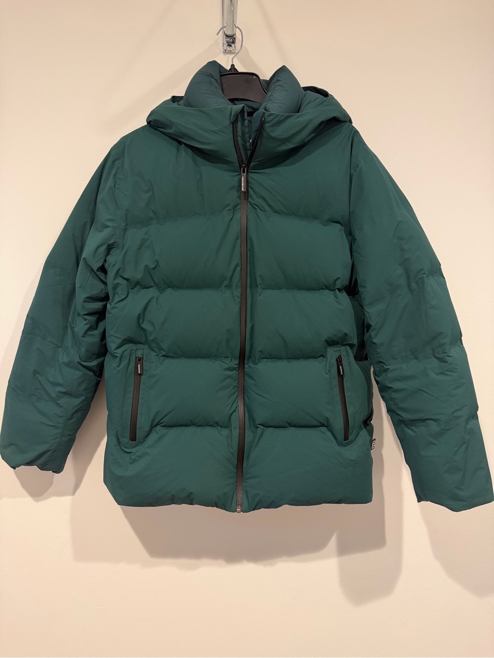 Aritzia Super Puff 2o Waterproof - Small, Foredt Green